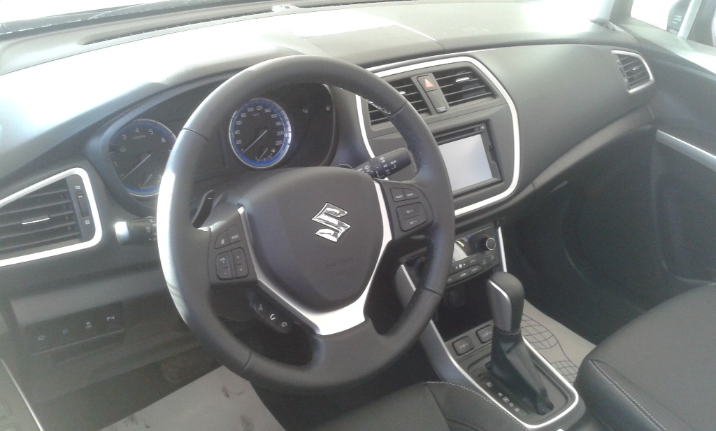 Нажмите на изображение для увеличения
Название: suzuki-new-sx4-3.jpg
Просмотров: 159
Размер:	56.4 Кб
ID:	4806